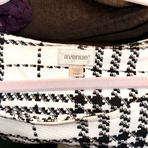 Plus size dress, 22/24, length 45